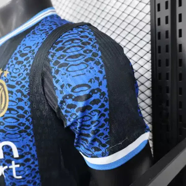 Inter Milan Rose édition Serpent 24/25