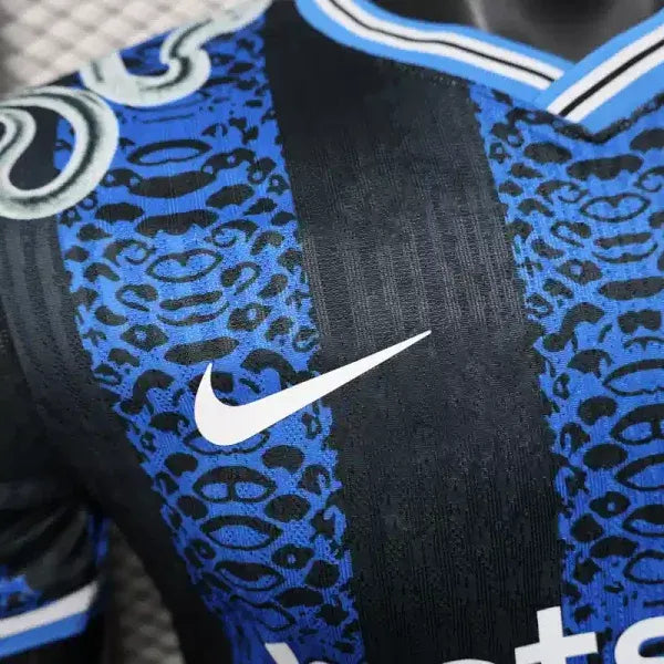 Inter Milan Rose édition Serpent 24/25