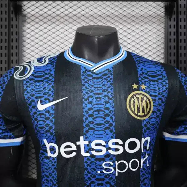 Inter Milan Rose édition Serpent 24/25